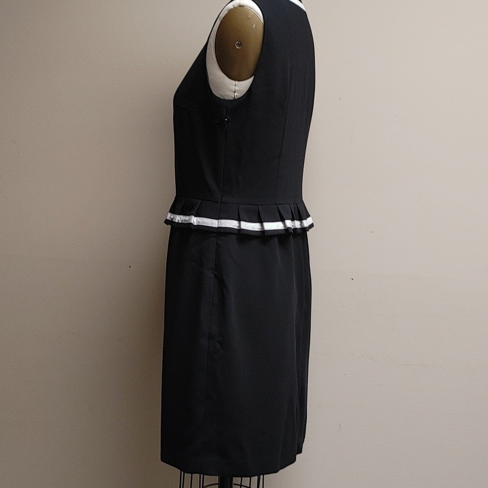 G2000 Women Black with White Trim LBD Dress 38 - Picture 12 of 17